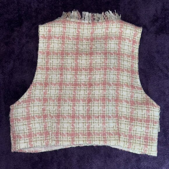 Pink and White Tweed Set 🦢🎀 - Picture 2 of 7